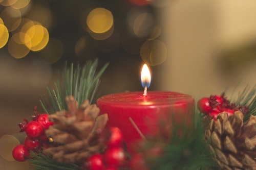 8 Holiday Health Tips for Seniors