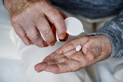Why Opioid Addiction is a Growing Concern for Seniors