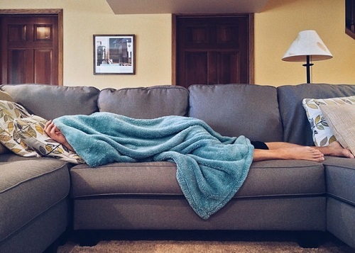 Why Are Sleep Problems So Common Among Seniors?