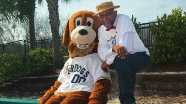 Tony the Peanut Man &amp; Charlie, Low Country Icons